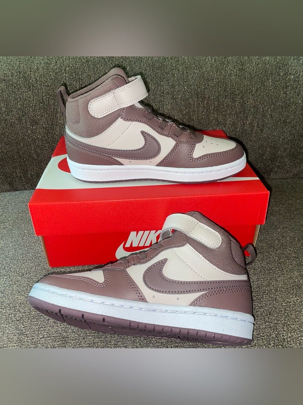 Boys Size 13C Nike COURT BOROUGH MID 2 (PSV) Shoes